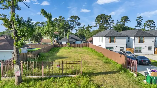 8230 Bigwood Street, Houston, TX 77078 - #1