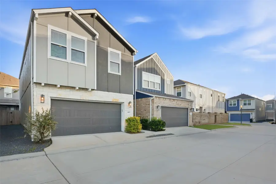 4106 Split Ivy Drive, Houston, TX 77080 - Image #3