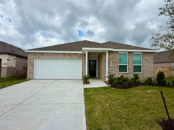 9315 Zander Drive, Baytown, TX 77521