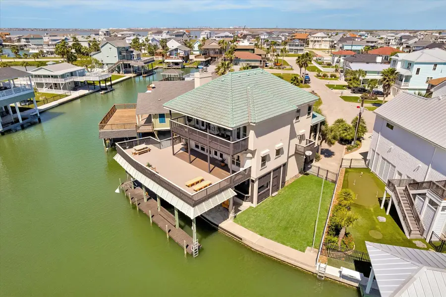 203 Kahmeha Drive, Tiki Island, TX 77554 - #3