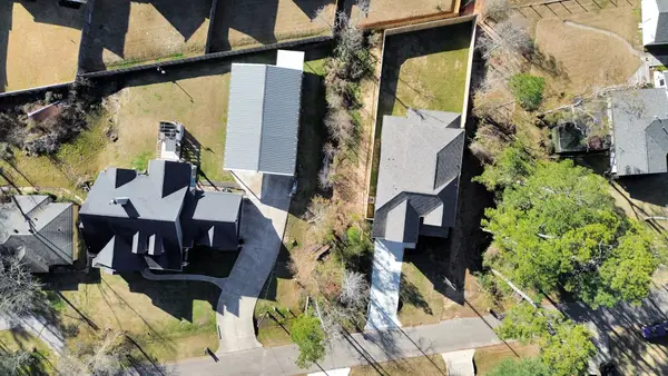 1335 Glen Oaks Drive, Conroe, TX 77385