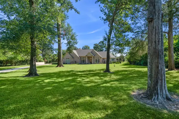 18355 Burkhardt Road, Tomball, TX 77377