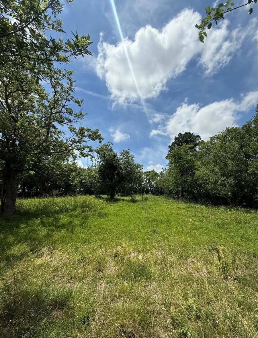 2929 2nd Avenue N, Texas City, TX 77590 - #3