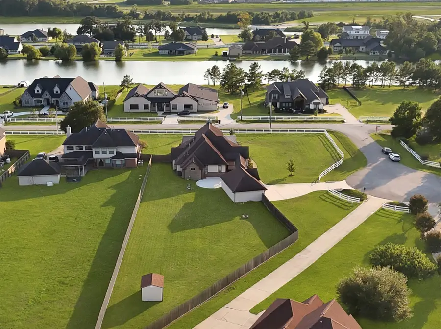 32227 Tall Oaks Way, Magnolia, TX 77354 - Image #2