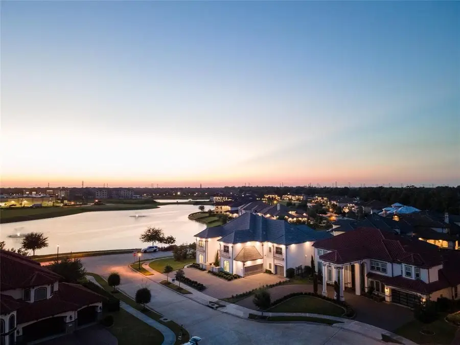 71 Amber Hollow Court, Sugar Land, TX 77479 - Image #3