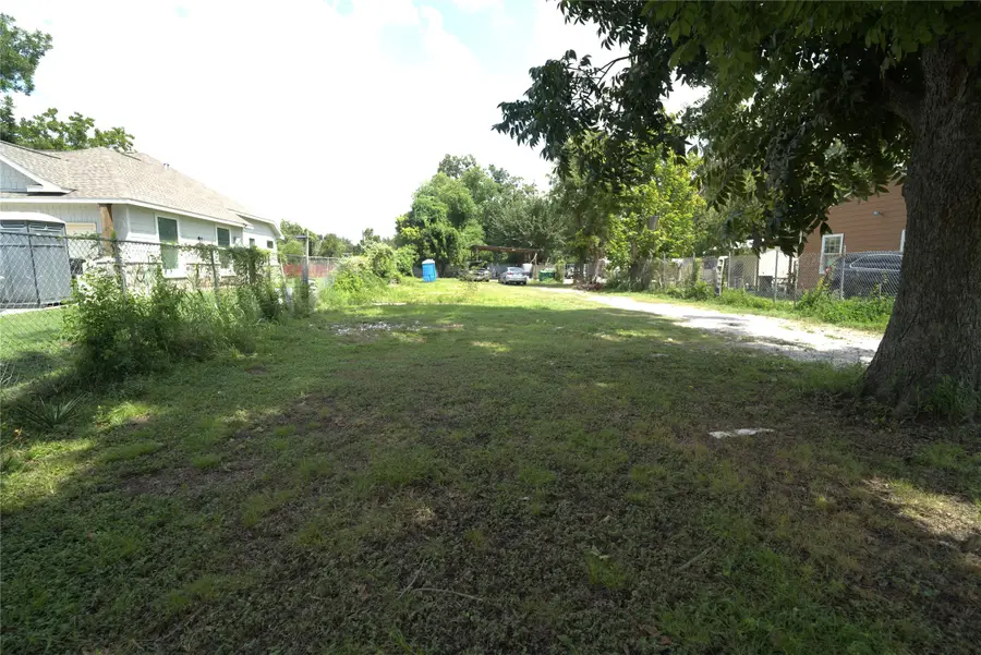 0 Pickering St, Houston, TX 77091 - #2