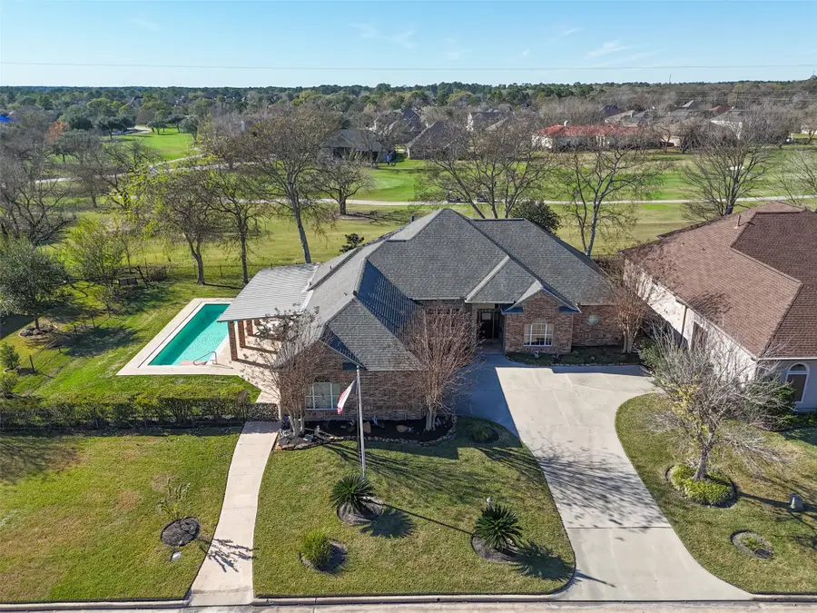 118 Hillsborough Drive W, Montgomery, TX 77356 - #2