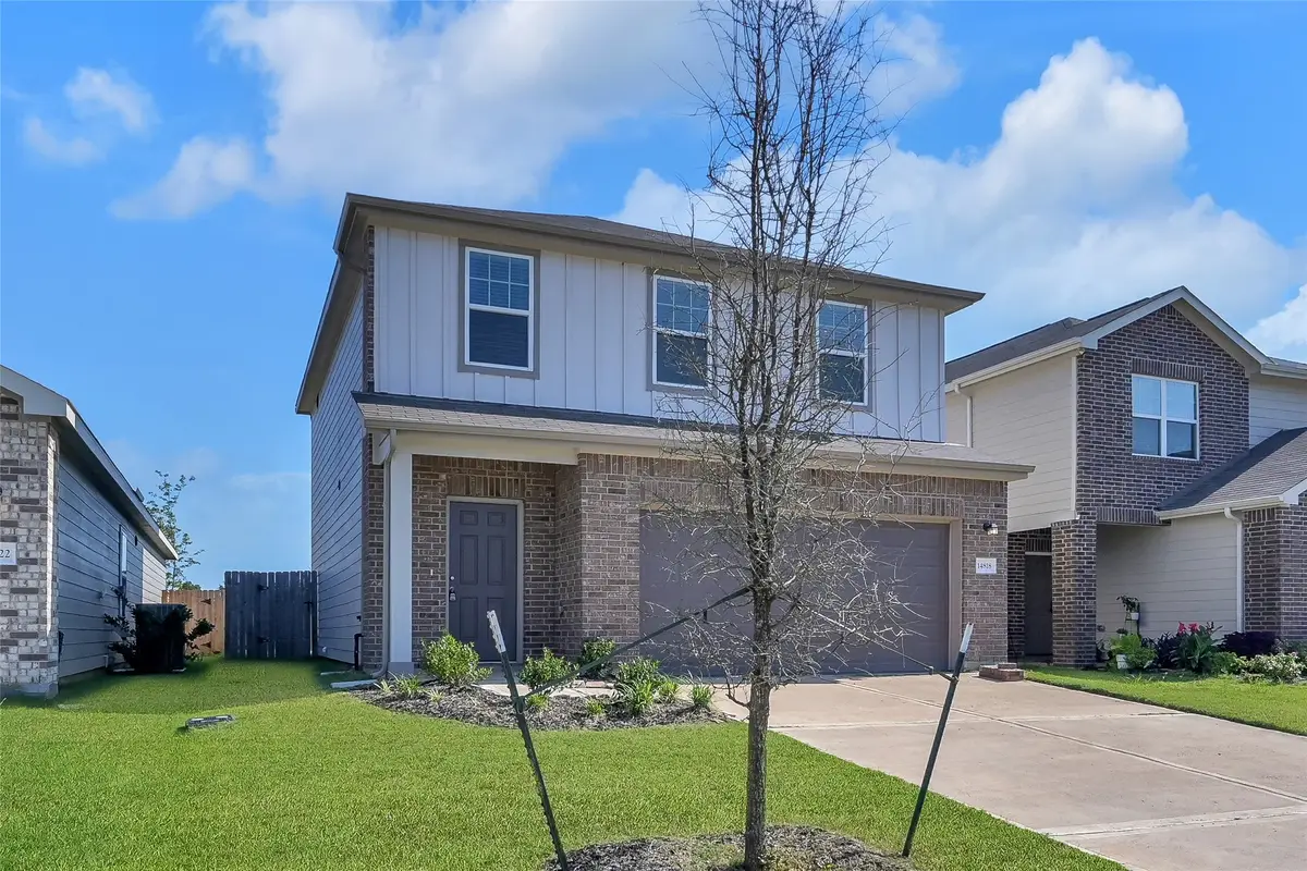 14818 Calderon Drive, Montgomery, TX 77316 - Image #1