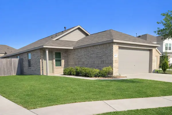 9018 Burnet Bay Court, Baytown, TX 77521