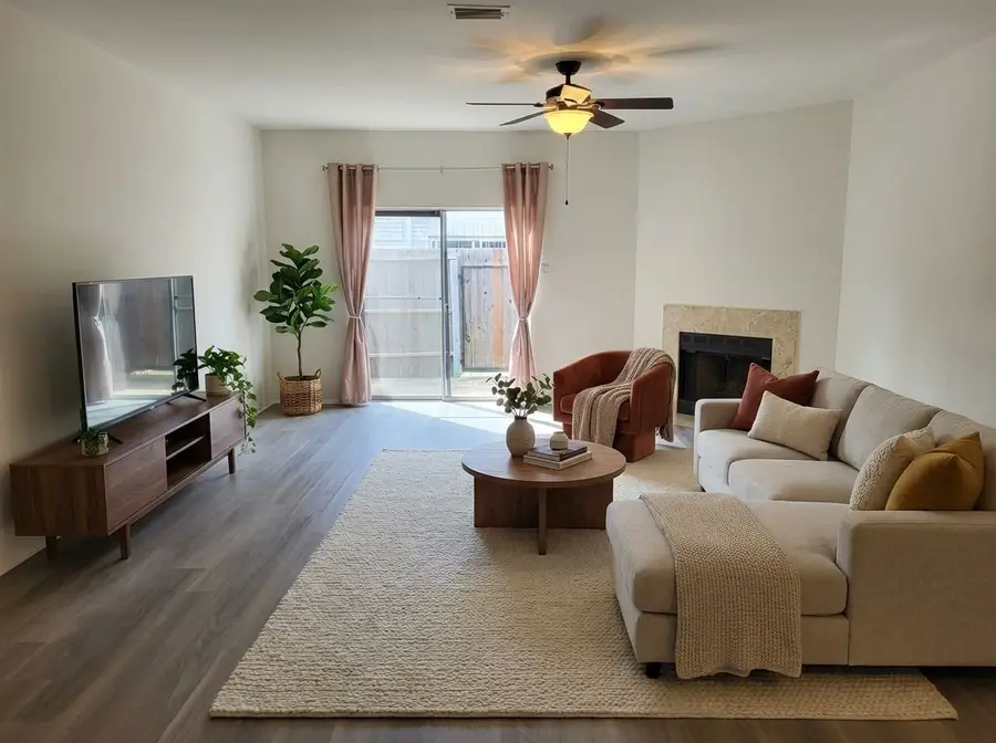 7649 Cambridge Street #7649, Houston, TX 77054 - Image #3