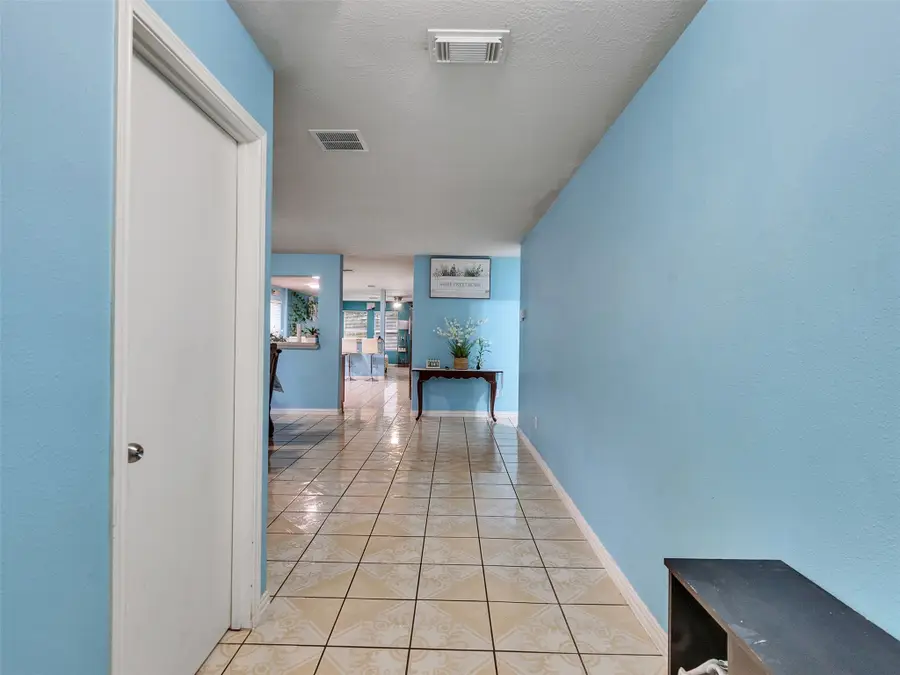 502 Danbury Park Lane, Houston, TX 77073 - Image #3