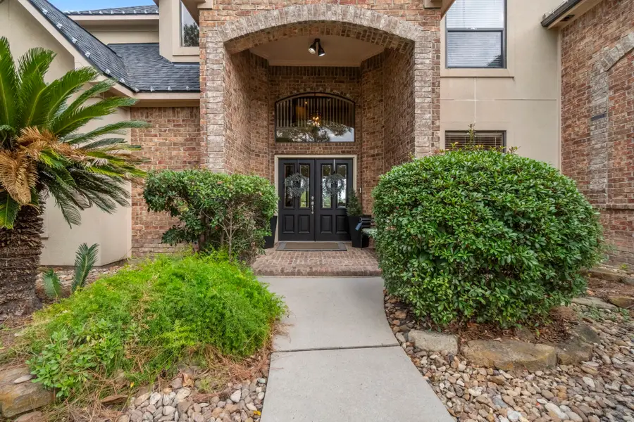 18818 E Cool Breeze Lane, Montgomery, TX 77356 - Image #2