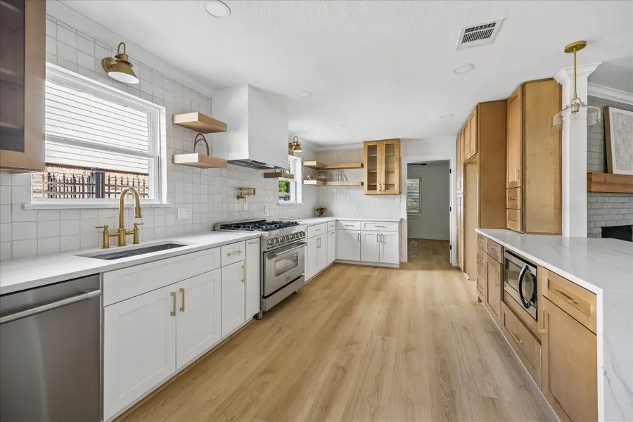 6027 Valkeith Drive, Houston, TX 77096 - #3
