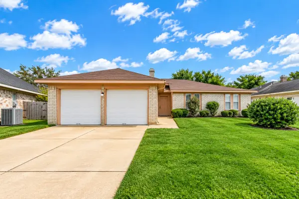 17726 Autumn Trails Lane, Houston, TX 77084