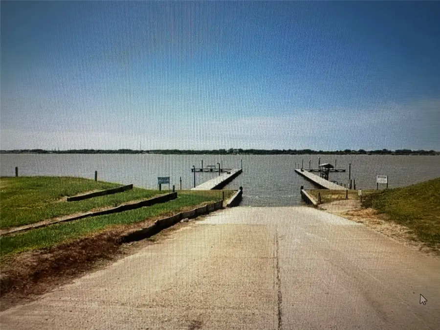 65 Arrowhead Drive, Palacios, TX 77465 - #3