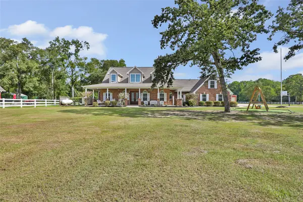 1111 Valley Commons Drive, Huffman, TX 77336
