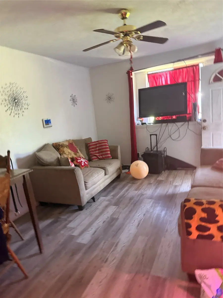 4927 Glenridge Lane, Houston, TX 77053 - #2