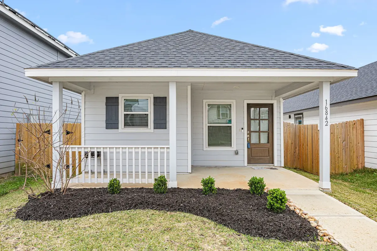 16842 N N Marie Village Drive, Conroe, TX 77306 - Image #1