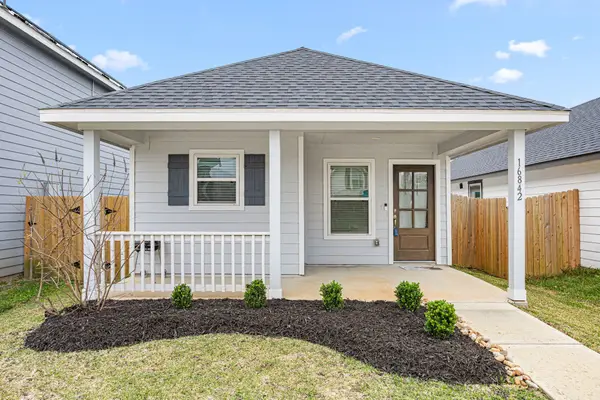 16842 N N Marie Village Drive, Conroe, TX 77306