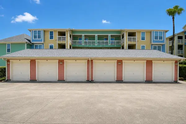 7000 Seawall Boulevard #923, Galveston, TX 77551