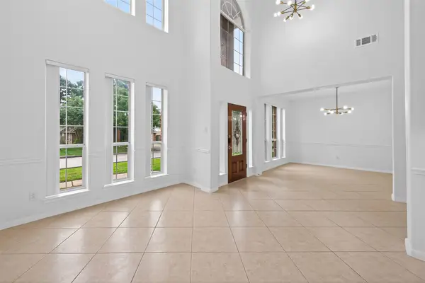 8703 Silver Lure Drive, Humble, TX 77346