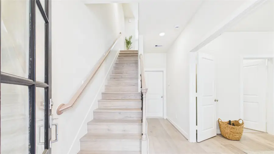 3093 Hicks Street, Houston, TX 77007 - Image #2