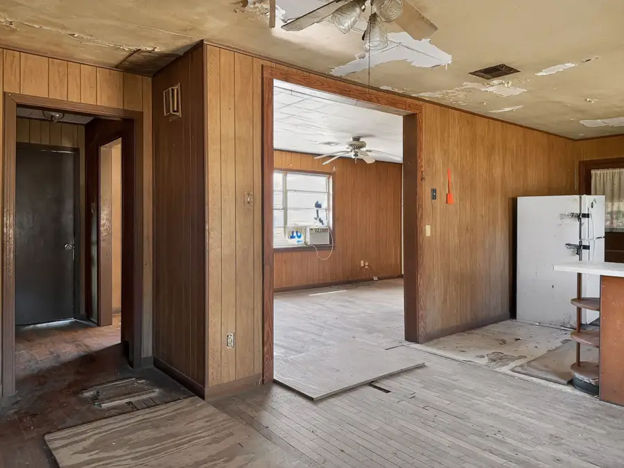 2029 9th Street, High Island, TX 77623 - #3