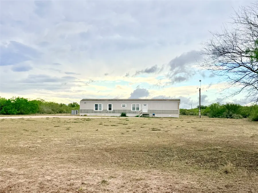 155 County Road 3032, Orange Grove, TX 78372 - #2