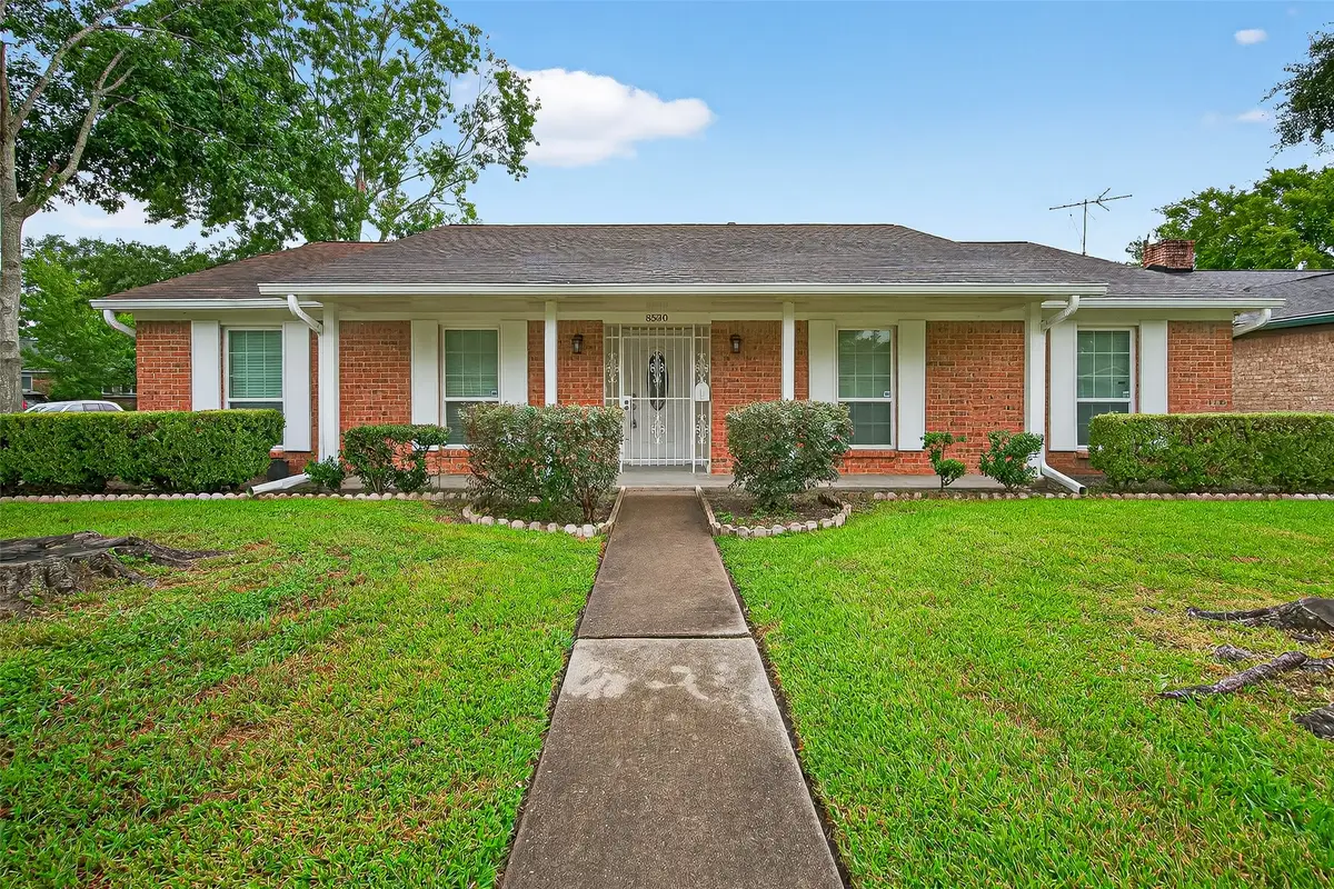 8530 Roos Road, Houston, TX 77036 - #1