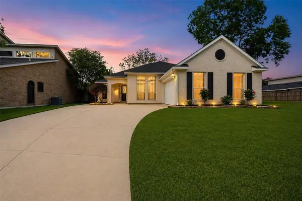 10707 Crestfield Court, Houston, TX 77070