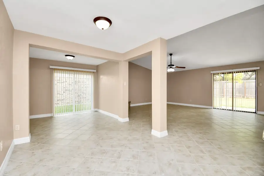 6719 Pickett Drive, Richmond, TX 77469 - Image #3