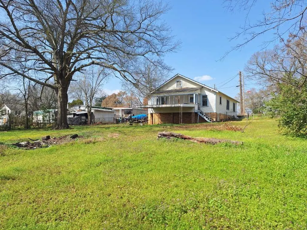 202 E Phillips Street, Arp, TX 75750 - #1