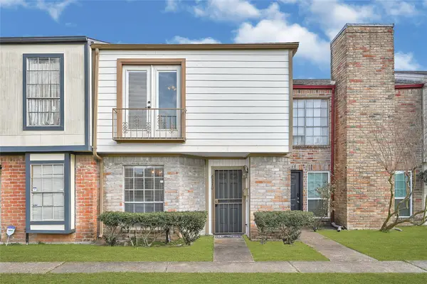 6370 Creekbend Drive #55, Houston, TX 77096