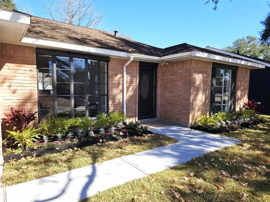 815 Merribrook Lane, Friendswood, TX 77546 - #3