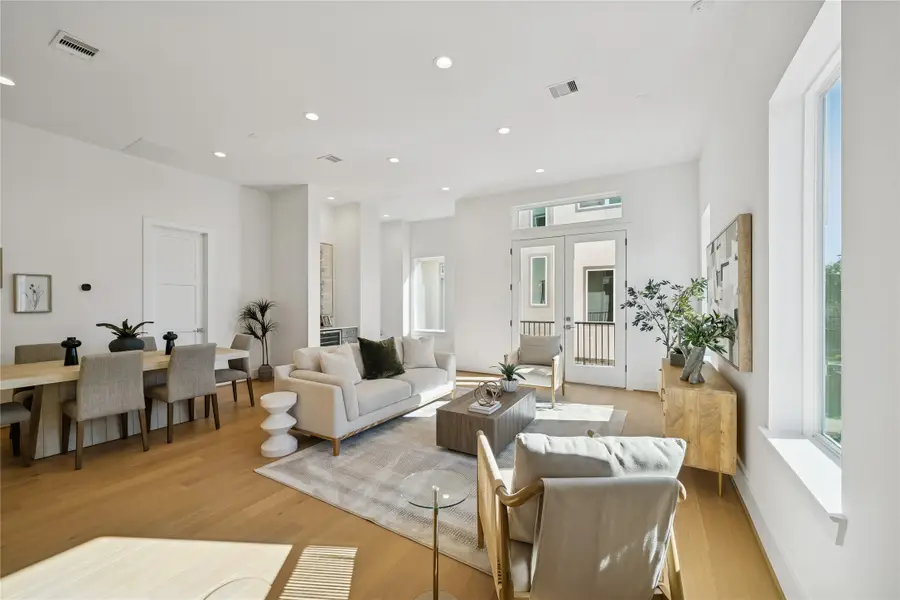 1405 W 21st St #C, Houston, TX 77008 - Image #2