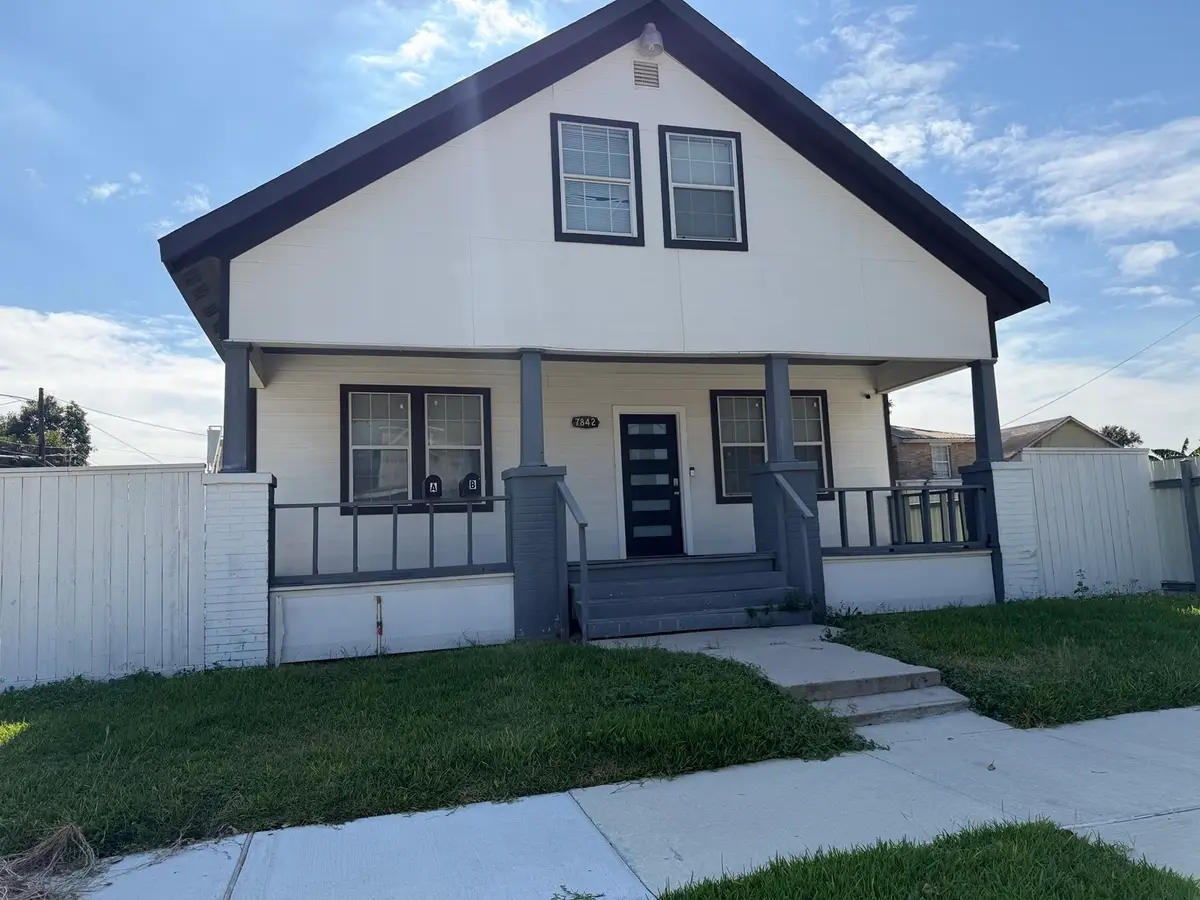 7842 Baltimore Street #A/B, Houston, TX 77012 - #1