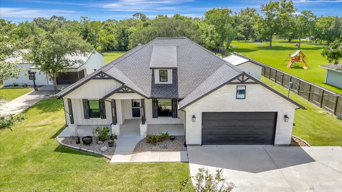 7214 Avenue L, Santa Fe, TX 77510 - #1