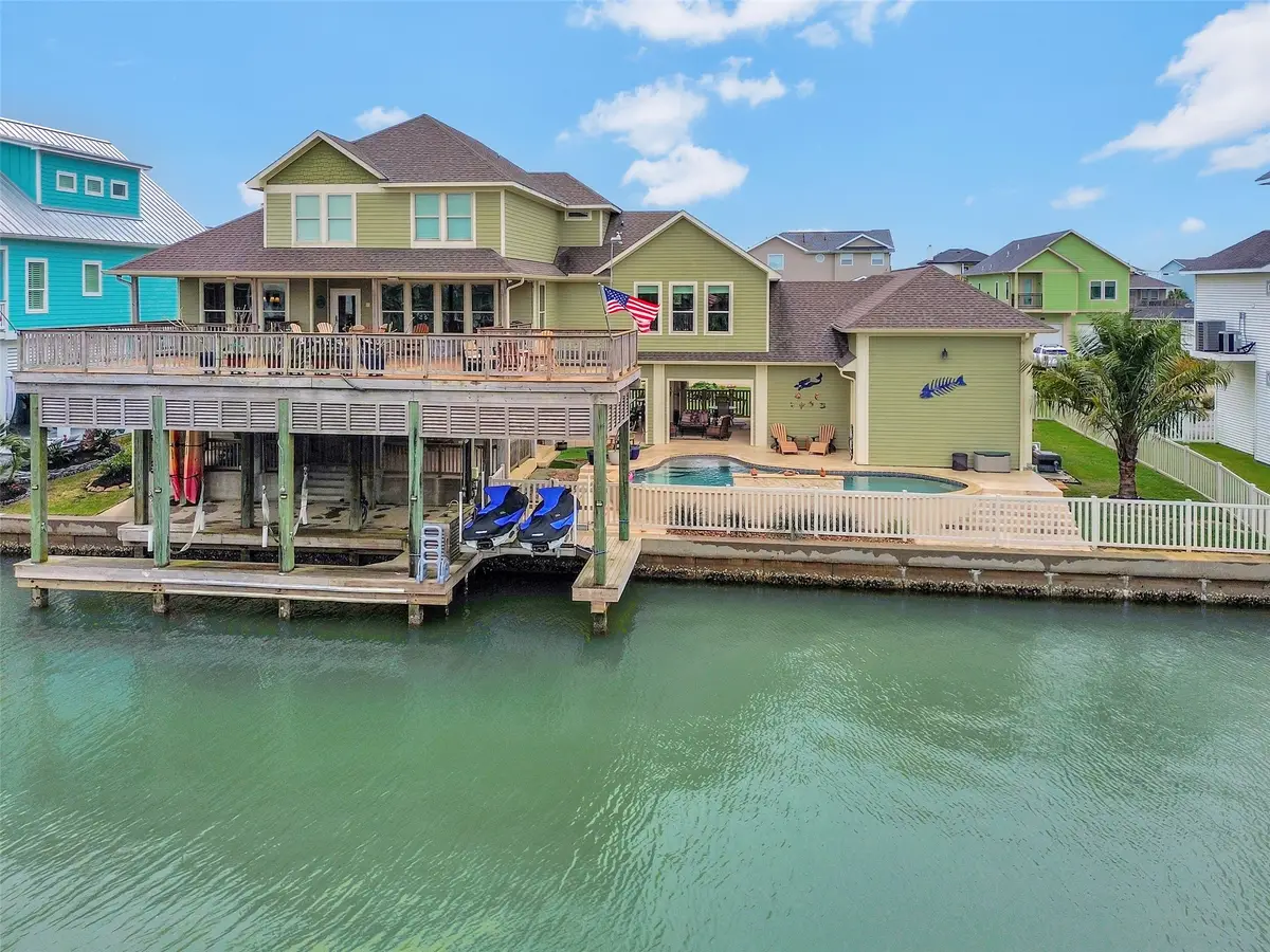 1522 Windsong Way, Tiki Island, TX 77554 - Image #1