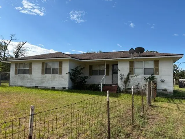 173 Morris Lane N, Huntsville, TX 77320 - #1
