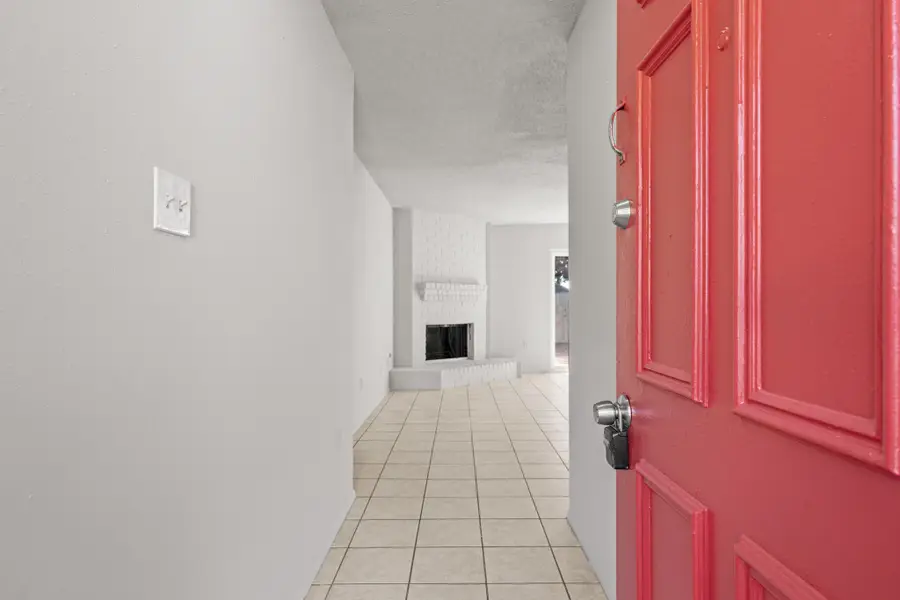 16331 Paso Hondo Drive, Houston, TX 77083 - Image #3