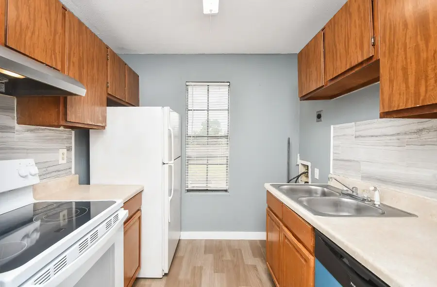 8323 Wilcrest Drive #17008, Houston, TX 77072 - #2