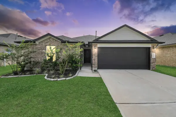3521 Rockefeller Road, Texas City, TX 77591