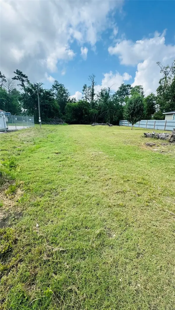 12806 Flagstaff Lane, Houston, TX 77049