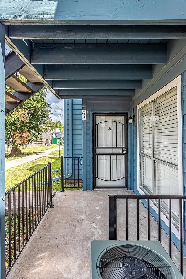 10001 Westpark Drive #63, Houston, TX 77042