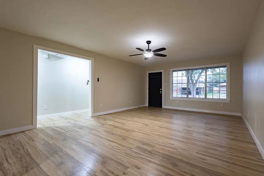 2403 Blueberry Lane, Pasadena, TX 77502 - Image #3