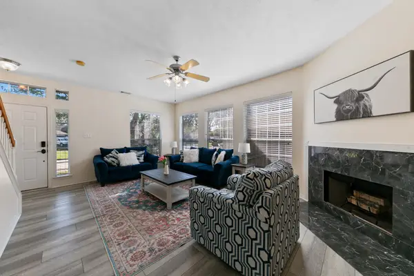 6202 Lake Chase Court, Katy, TX 77493