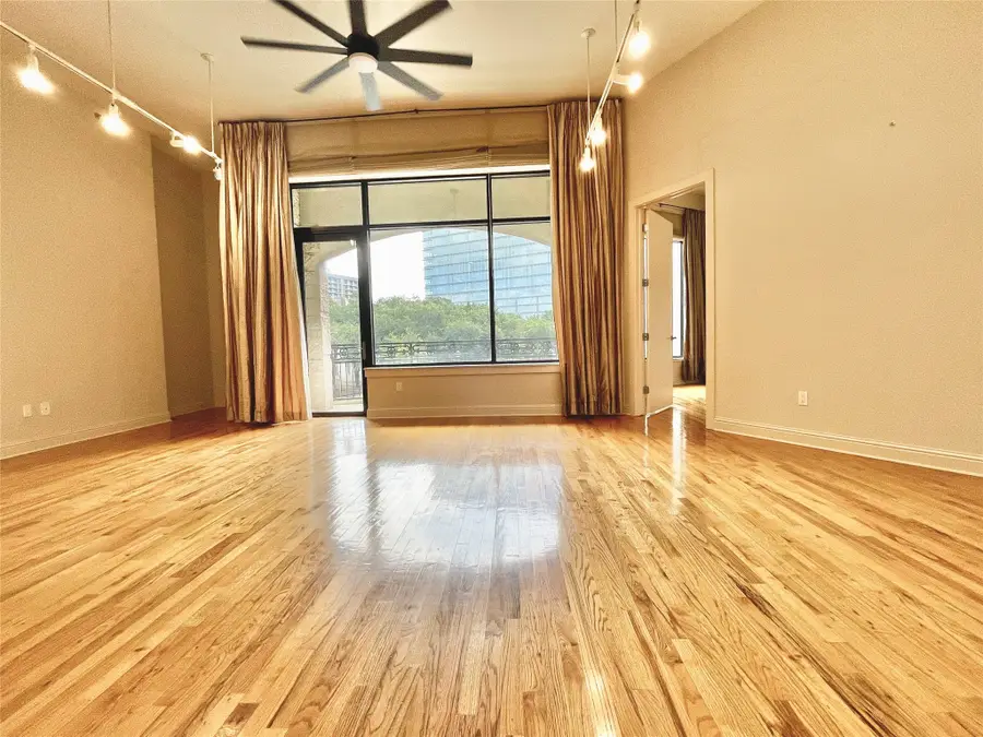 5005 Hidalgo Street #312, Houston, TX 77056 - Image #2