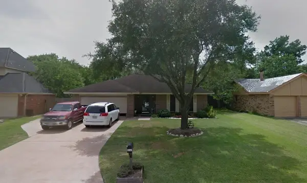 3820 Clover Drive, Alvin, TX 77511