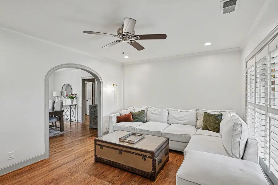 320 W 33rd Street, Houston, TX 77018 - #3