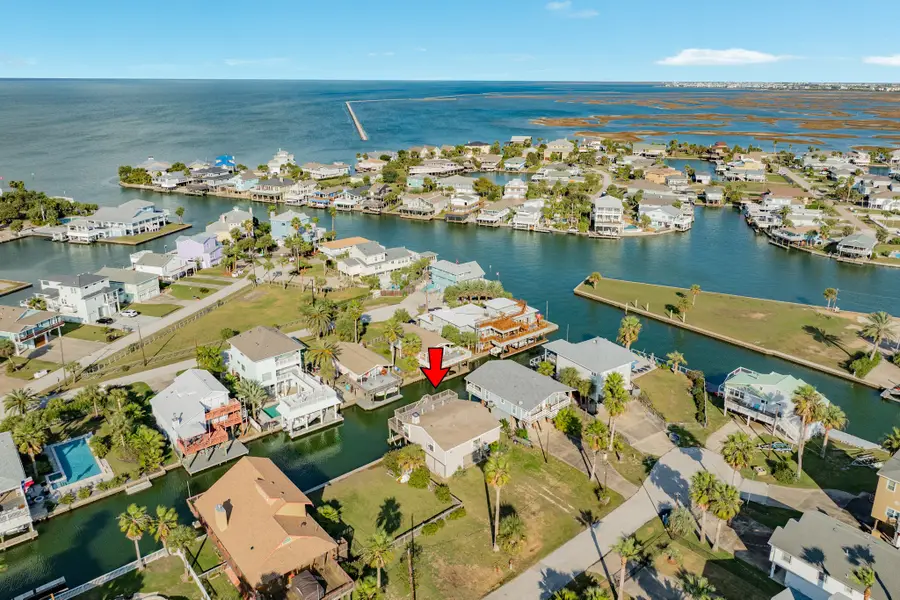 16708 Cormorant Road, Jamaica Beach, TX 77554 - Image #3